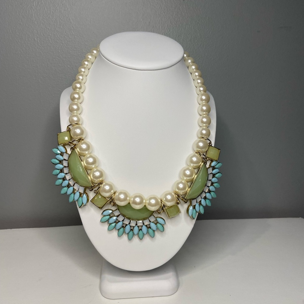 Pearl and light blue bling necklace